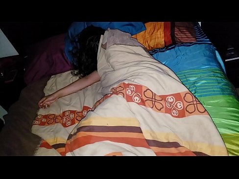 ❤️ Anak tiri memarahi ibu tirinya semasa dia tidur. ❤️❌ Video persetan  pada ms.friendmap.top